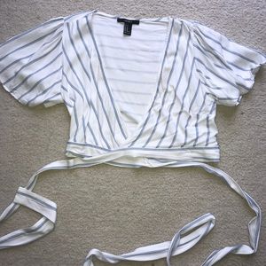 Forever 21 tie crop top